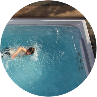 swim spa - šetrný způsob udržování kondice. Pro plavce všech plaveckých stylů. 