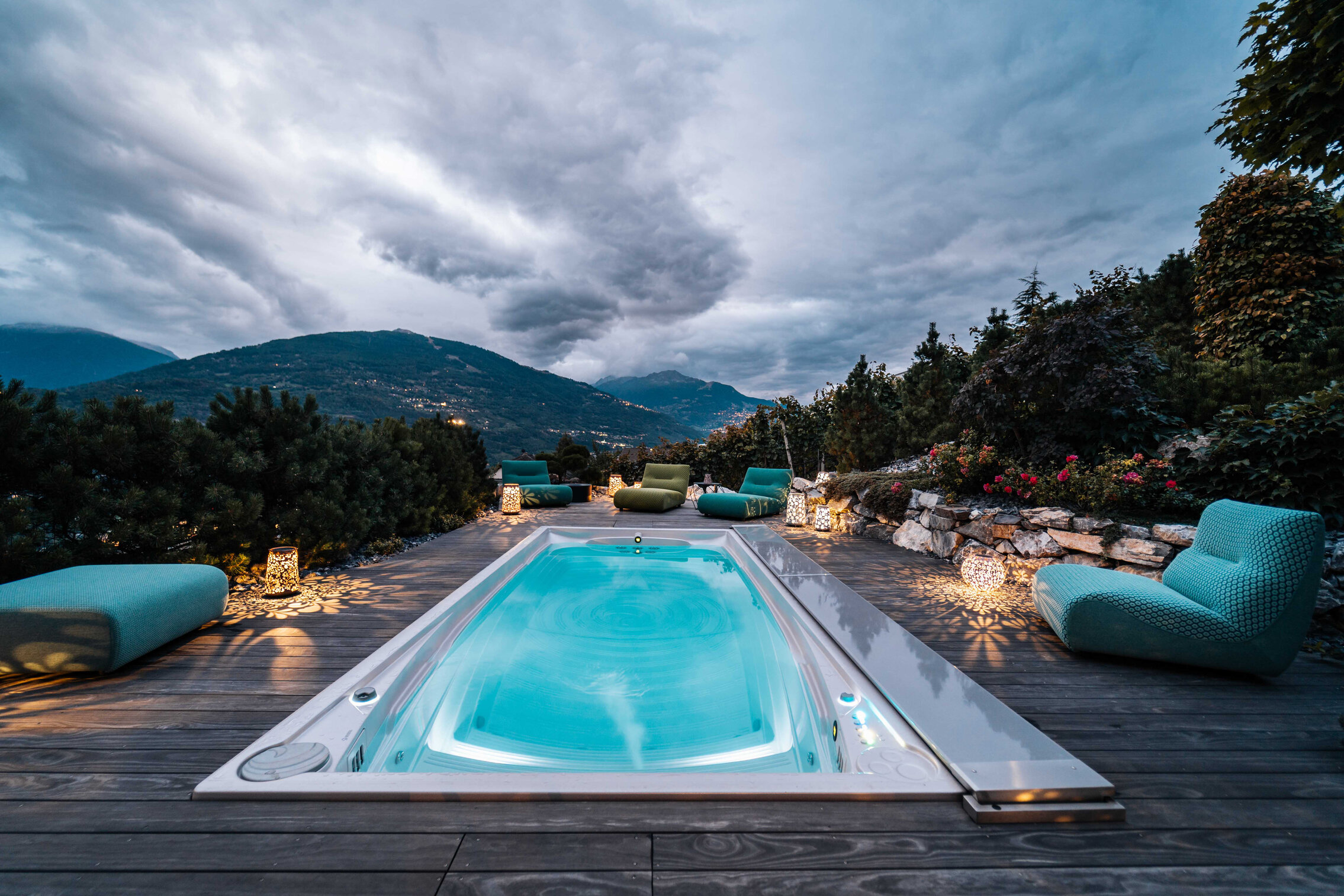 USSPA prémiový český celoroční bazén Swim Spa XL, jako designový a funkční prvek Vaší zahrady.